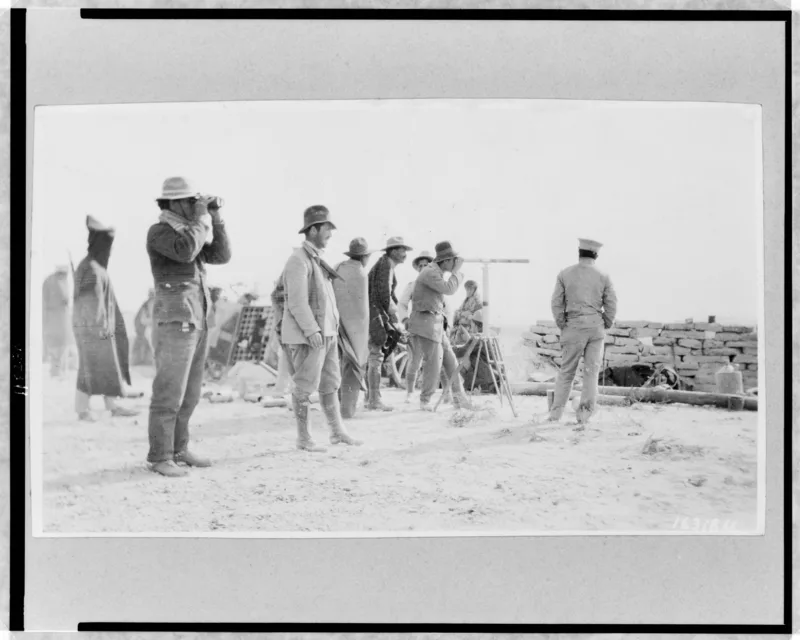 Federal troops at Ojinaga watching the rebels, 1914; Ojinaga was among his last known destinations.
