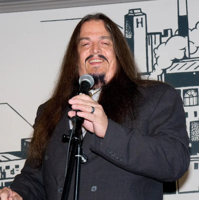 Aron Ra lecturing in Utrecht in May 2015.