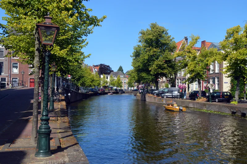 The Rapenburg canal at Leiden, beside the university's old buildings.