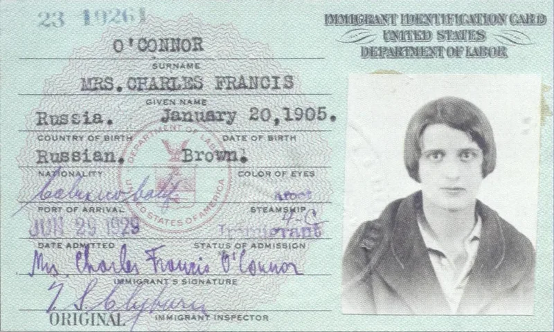 Rand's immigration card of 1929, made out in her married name.