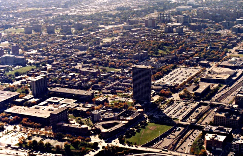 The University of Illinois at Chicago, in an aerial photograph of 1994. Mehta took degrees in mathematics and biology there in 2004, and with a friend started a student group for the non-religious.