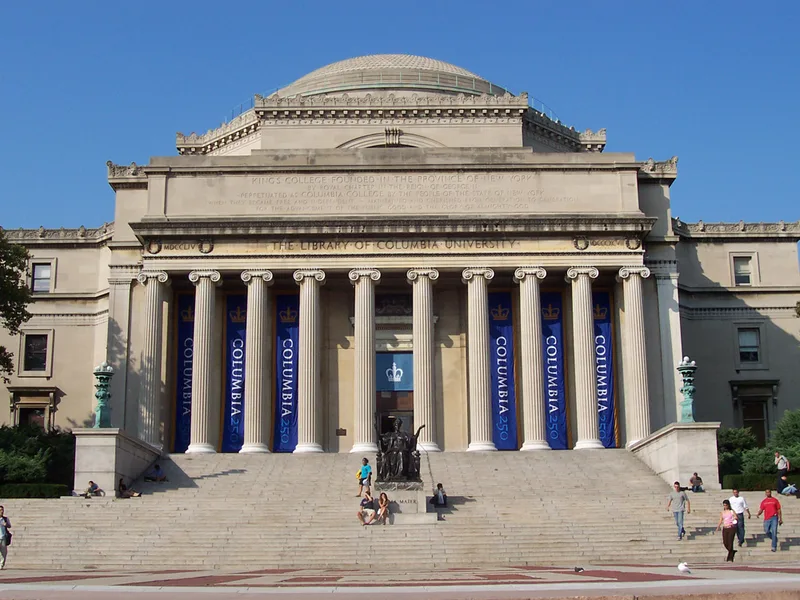 Low Memorial Library, Columbia University, where Asimov studied chemistry.