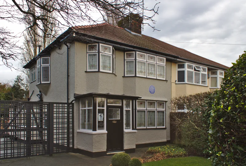 Mendips, 251 Menlove Avenue, Woolton, where Mimi Smith brought him up.