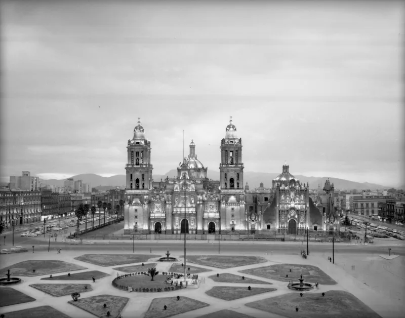Mexico City's Zócalo in the 1950s. Buñuel lived in Mexico from the 1940s until his death.