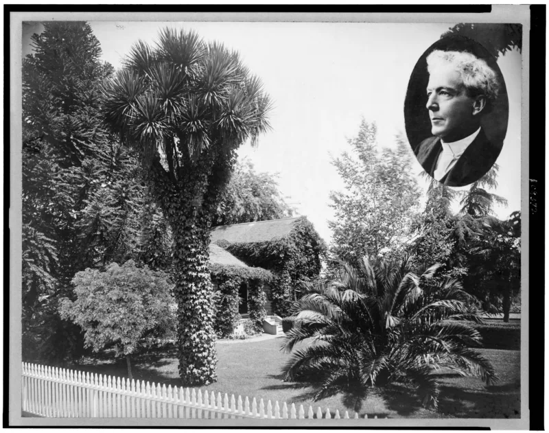 Burbank's home at Santa Rosa, with an inset portrait, 1907.