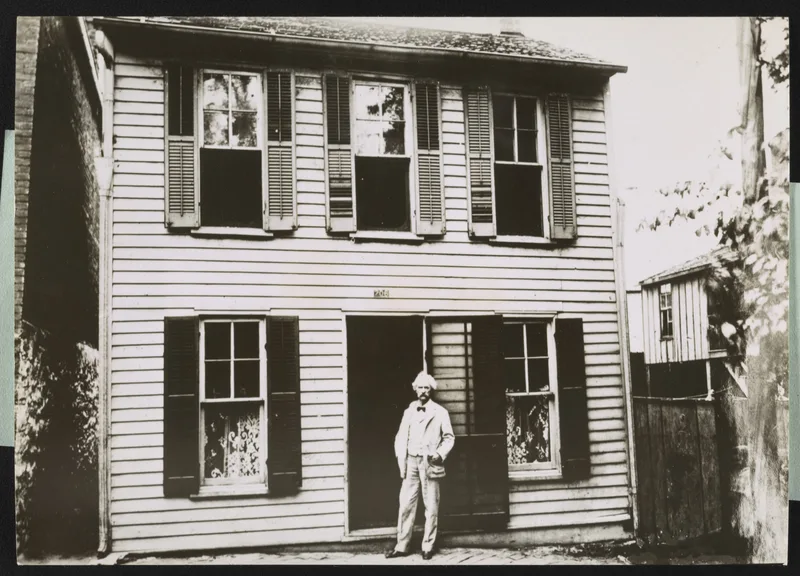 Hannibal, Missouri: the Clemens boyhood home on Hill Street, about 1890.