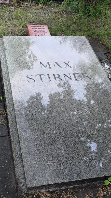 Stirner's grave in the Sophien cemetery, Berlin, photographed in 2023.