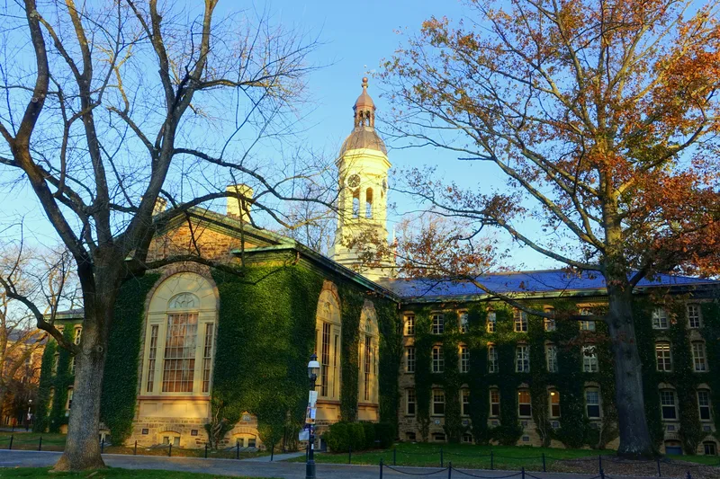 Nassau Hall, Princeton University, where Feynman did his graduate work from 1939.