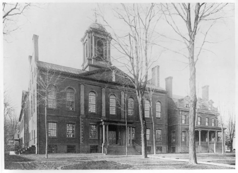 The Morris County courthouse at Morristown, New Jersey, where Reynolds was tried in 1887; photogravure of 1895.