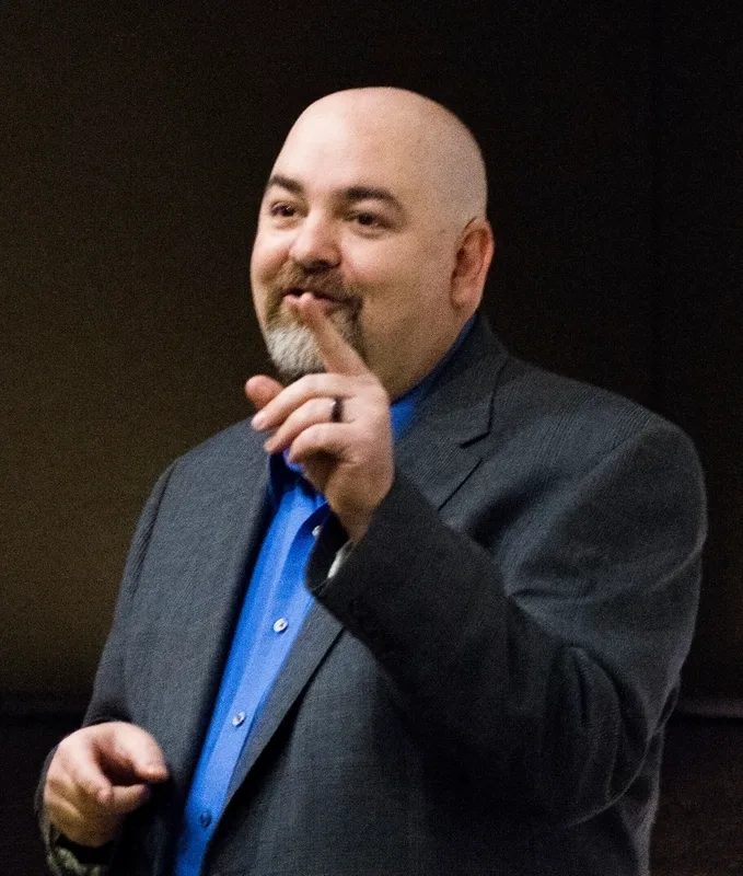 Matt Dillahunty at SashaCon in 2013. Dillahunty and Andrews toured together in 2014.
