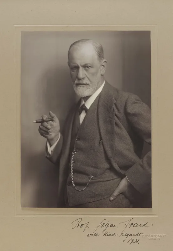 Sigmund Freud about 1921, photographed by Max Halberstadt.
